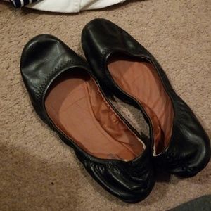 Lucky brand black flats